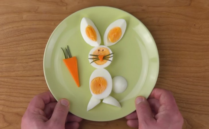 Här är några originella exempel: ett roligt sätt att presentera ägg till påskfrukosten...