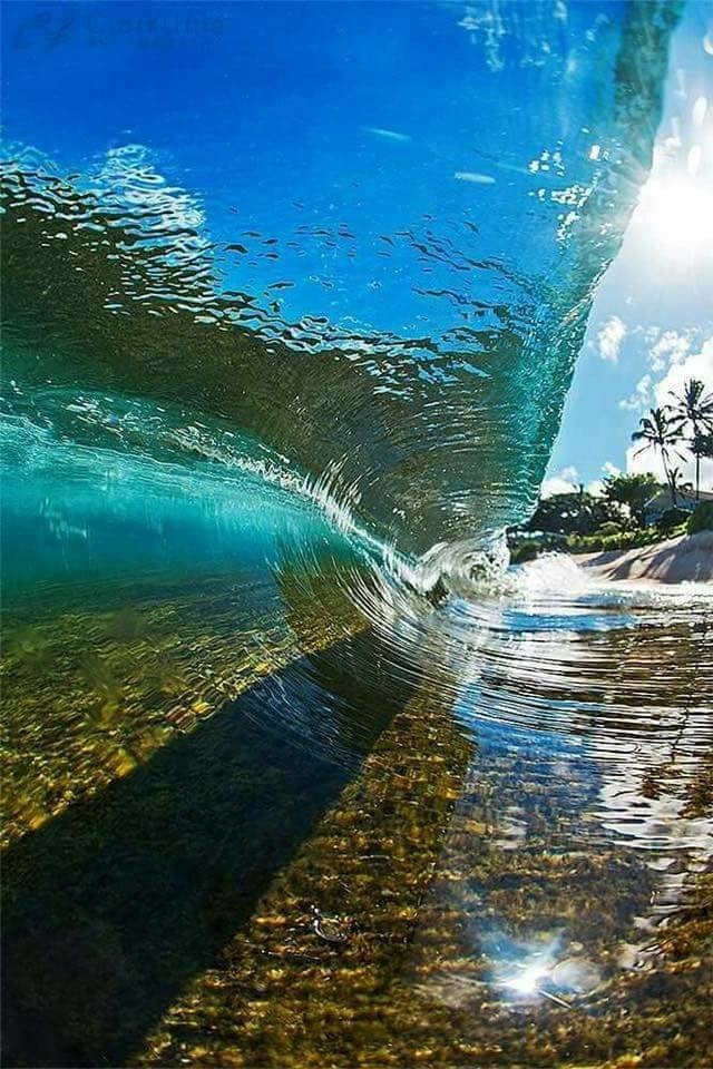 2. Une vague cristalline des plages à Cancun, au Mexique.