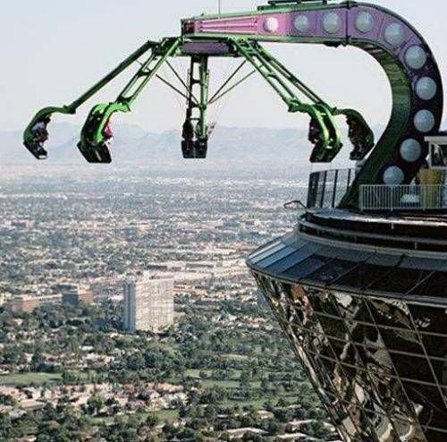 7. Si vous aimez avoir des frissons, l'hôtel Stratosphere à Las Vegas vous donnera du fil à retordre.