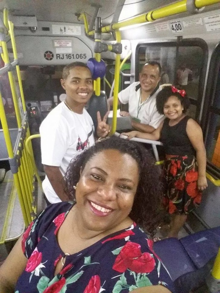 This bus driver had to work on New Year's Eve ... and so his family spent the evening with him, on the bus!