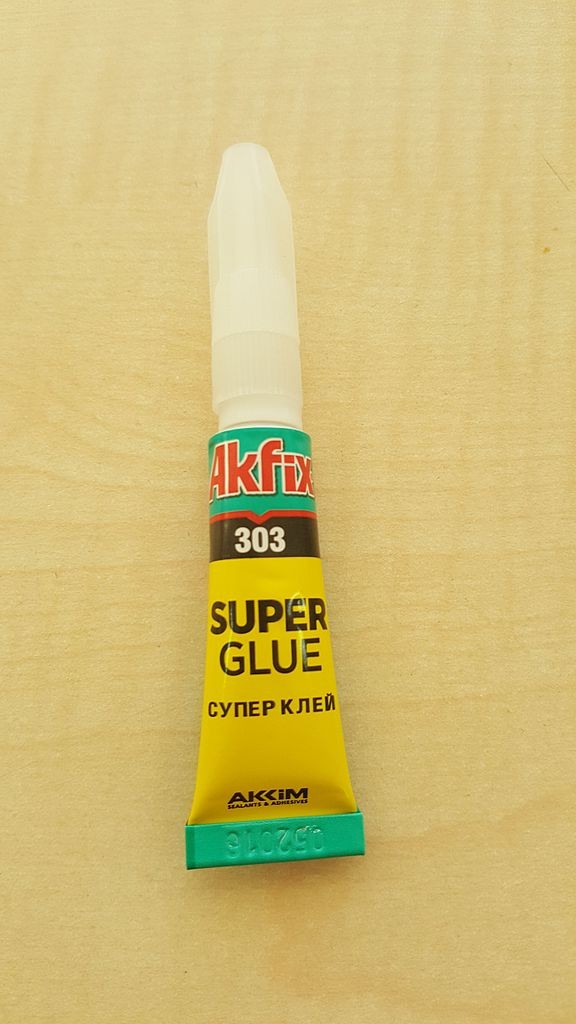 La super glue
