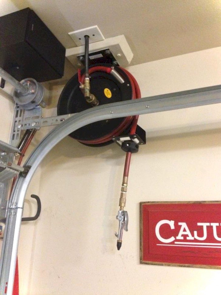 4. Place a pump where it does not get in the way, for example, at the top near the ceiling!
