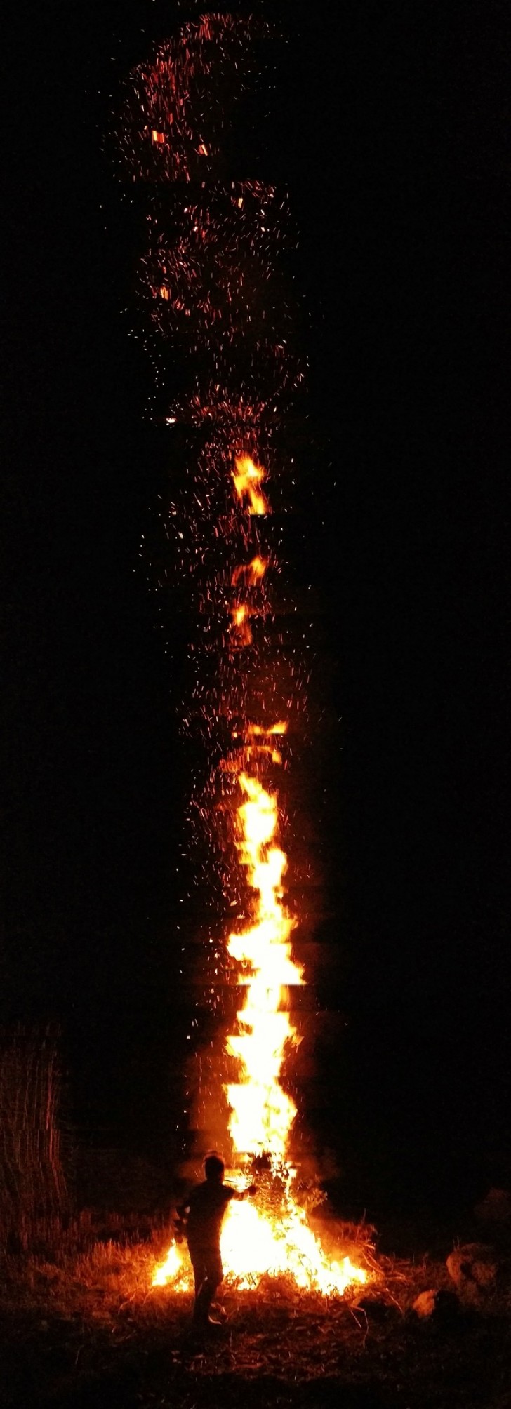 4. Vertical panorama --- here is the result, when the subject is a bonfire!