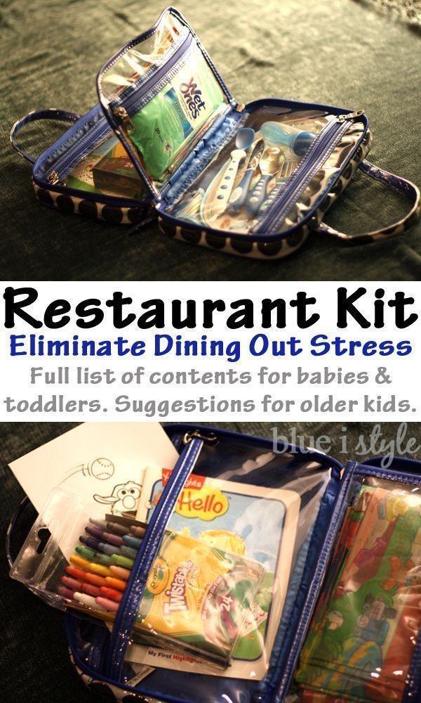 17. Il est très utile de préparer un kit à emporter au restaurant pour divertir l'enfant.