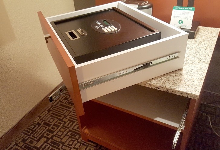 A "secure" safe bolted into a removable drawer?!?