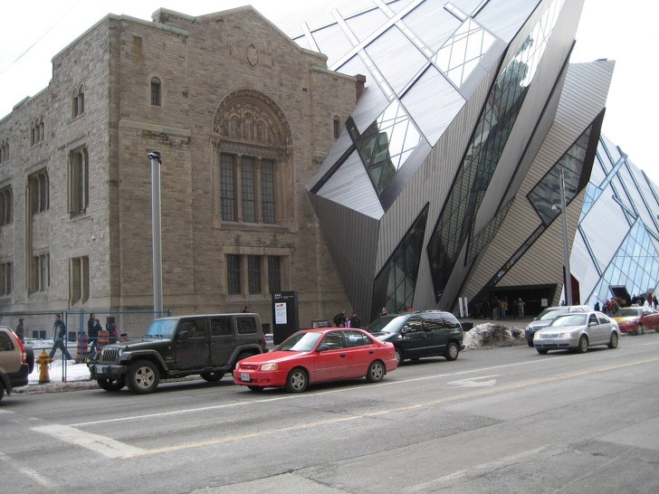 The entrance to the beautiful Royal Ontario Museum in Toronto.