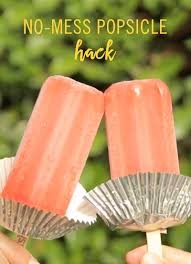 No more (very) dirty and sticky hands when eating popsicles! You can limit the messy dripping by putting cupcake liners at the base of the popsicle!