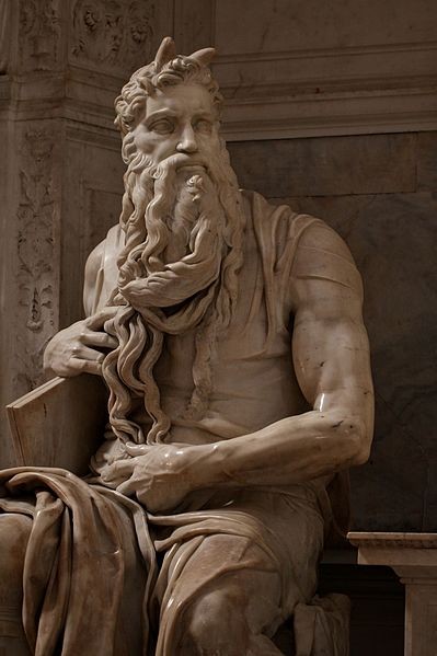 4. "Moses" door Michelangelo Buonarroti (1513-1515)
