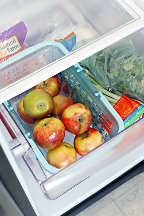 Create a drawer exclusively dedicated to healthy snacks! In this way, when you get hungry and want to take a break you can grab something from inside without even looking!