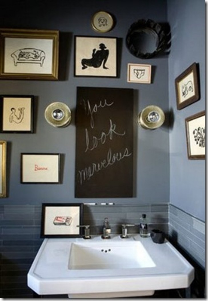 Hang a blackboard in the bathroom and start the day by writing down a quote or writing a motivational phrase every day!