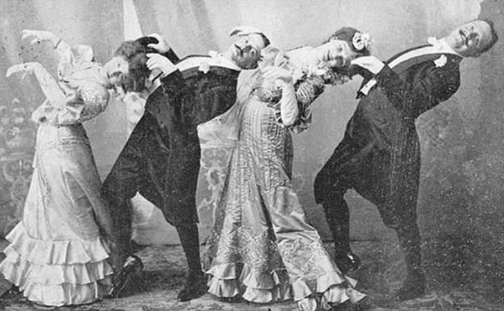 18. Un gruppo di ballerini vittoriani, 1890.