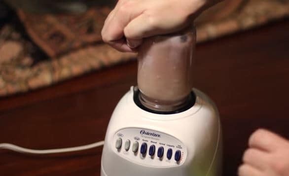 6. Använd en glasburk direkt på mixern