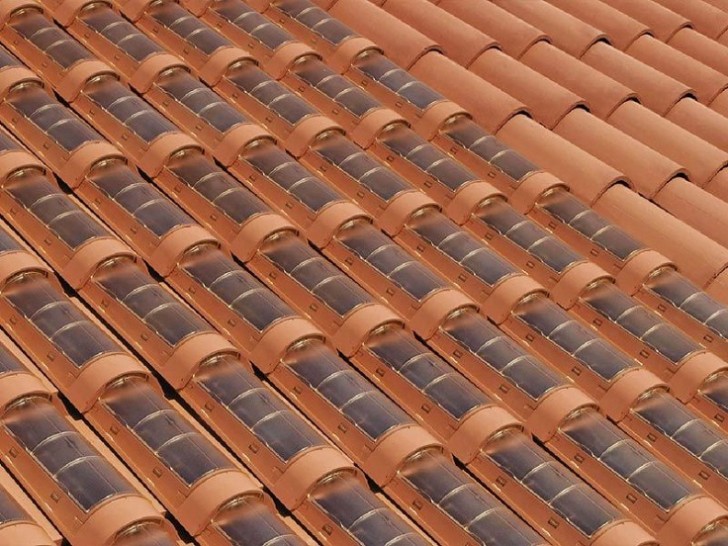 Deze praktische en goedkope dakpannen zijn de toekomst van zonnecellen en dit zijn de voordelen - 4