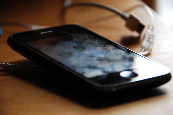 8. Cleaning a smartphone screen