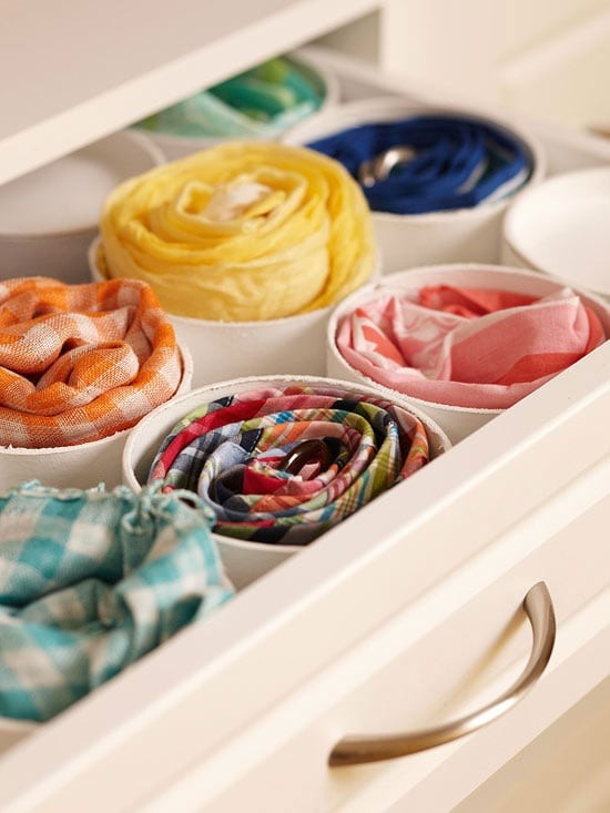 Do you want to organize drawers for clothes and small items? Use a PVC pipe and create these small "containers" as you need them.