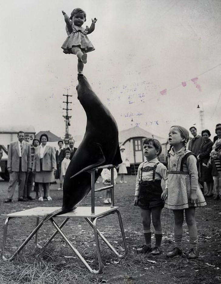 12. Spectacle de cirque, 1933.
