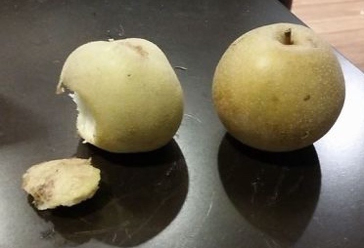ON DIRAIT une pomme..... Au lieu de ça, c'est une patate!