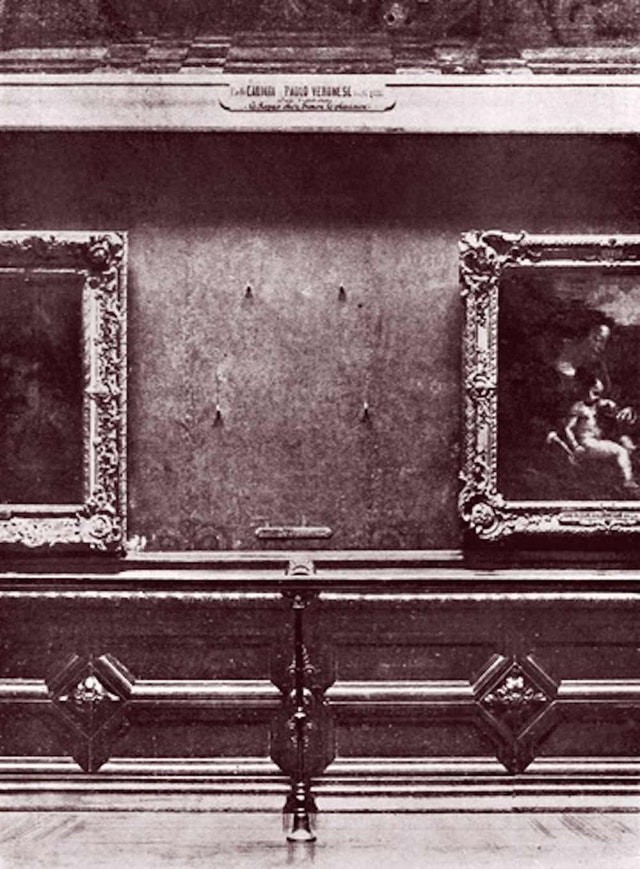 1. De lege plek nadat de Mona Lisa werd gestolen in 1911.