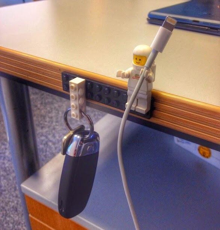 3. Ok, quizas hemos tirado los Lego demasiado aprisa...
