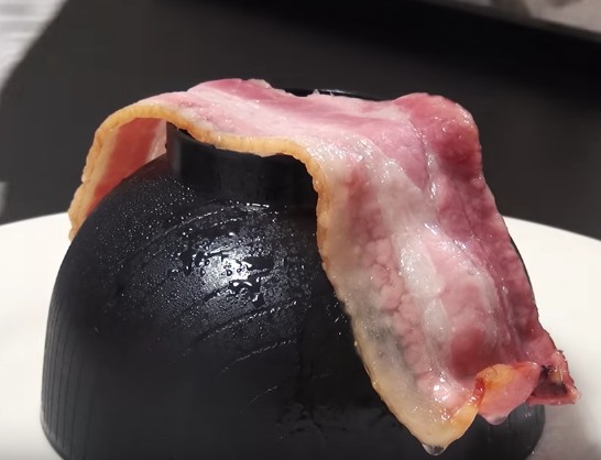 3. Knaperstekt bacon