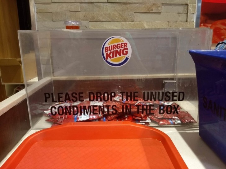 4. Un Burger King qui conserve les sauces inutilisées.
