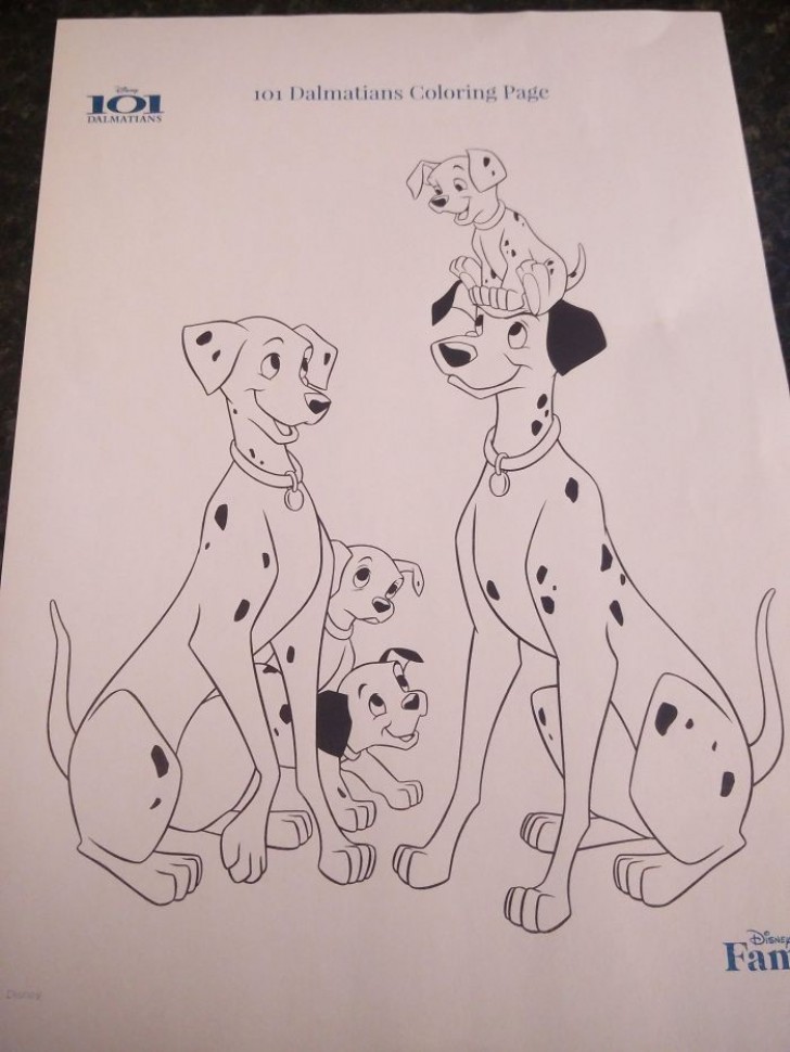 7. What is the color you would use for this family of Dalmatian dogs?