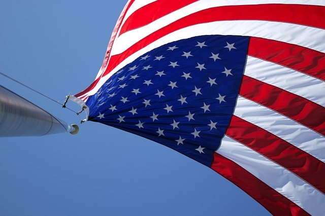 Les États-Unis sont devenus indépendants le 4 juillet 1776.