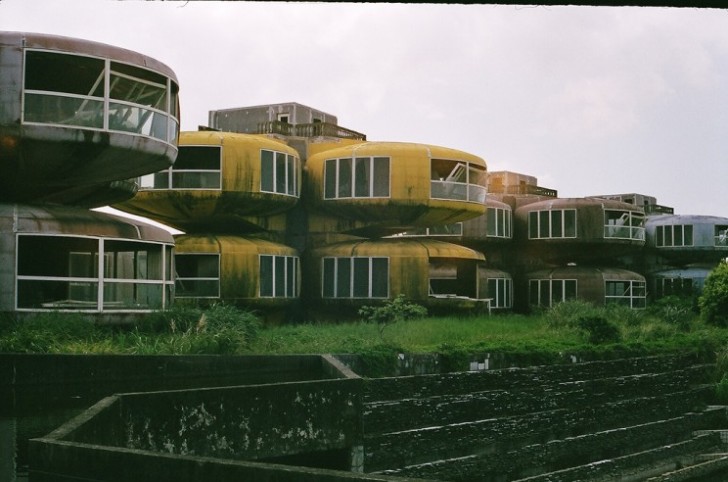 5. Les maisons OVNI , Taiwan