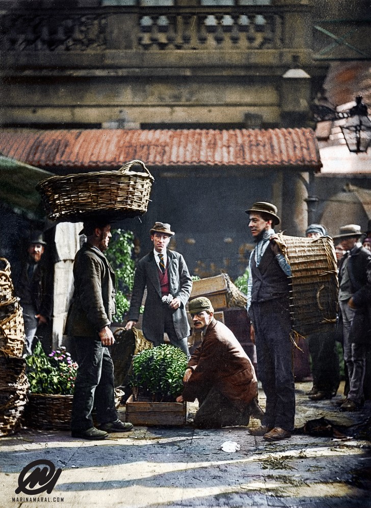 28. Lavoratori del mercato di Covent Garden, Londra, 1877.