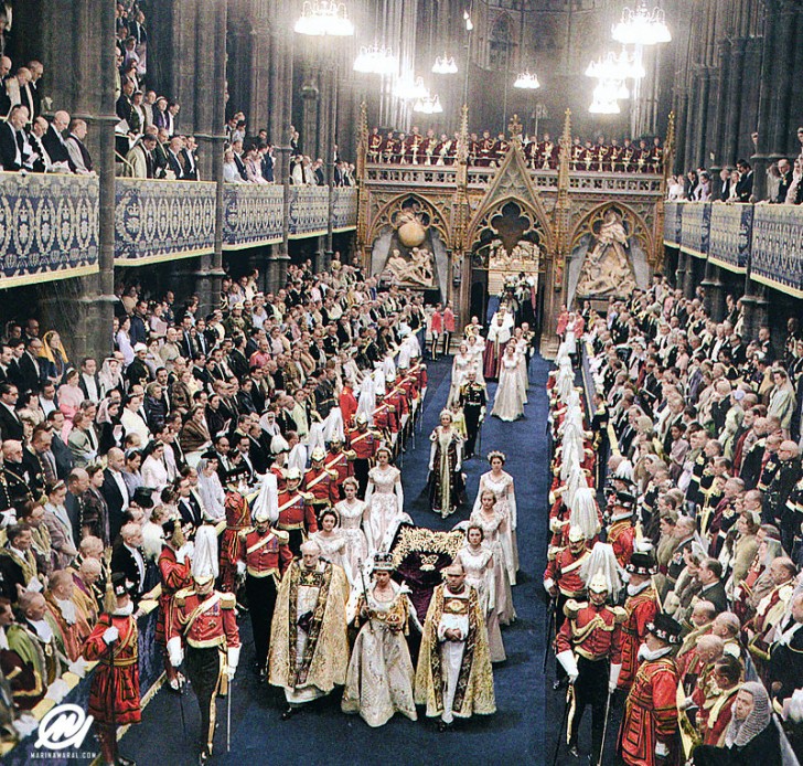 8. L'incoronazione della regina Elisabetta II, 2 giugno 1953
