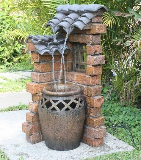 3. Le rovine decorative sono attualmente di moda e possono essere arricchite con una bella fontana