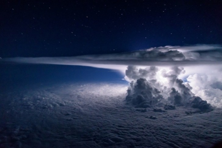 Une tempête immortalisée depuis un avion.