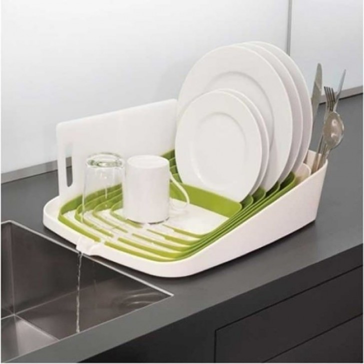 15. Un égouttoir à vaisselle innovant