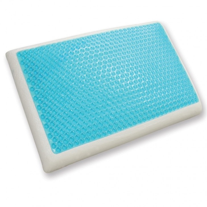 13. Almohada de gomaespuma con lado en gel refrescante, para asegurar la frescura durante el verano!