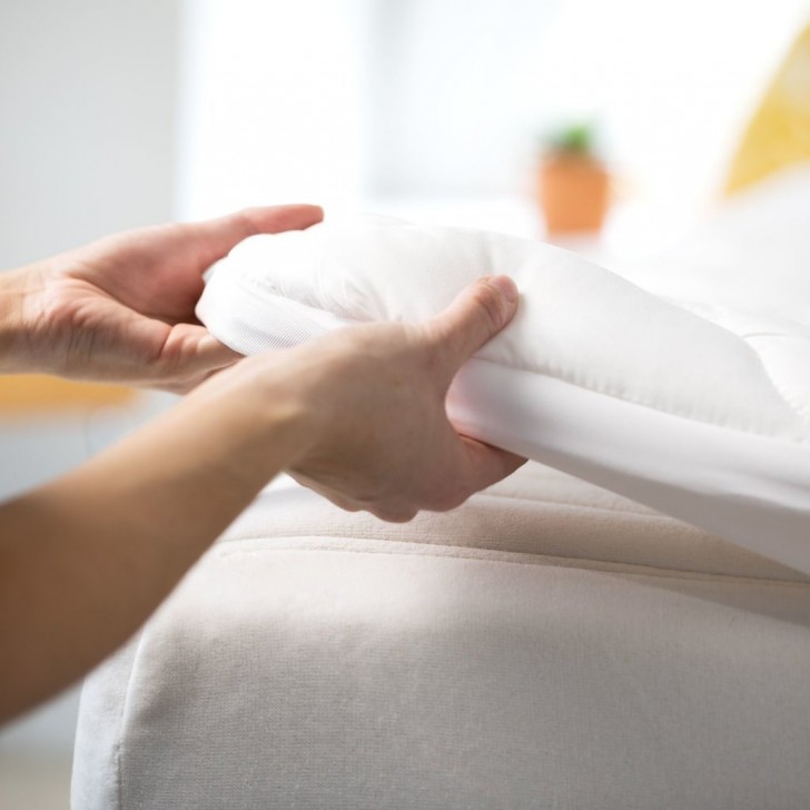 4. Housses de matelas Hergomic avec une couche de gel rafraîchissante pour éviter la chaleur pendant l'été !