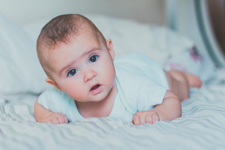 Babys mit großen Köpfen sind klüger als der Durchschnitt... eine wissenschaftliche Studie zeigt das. - 2
