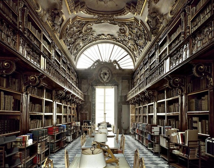 1. Biblioteca Riccardiana - Firenze, Italia