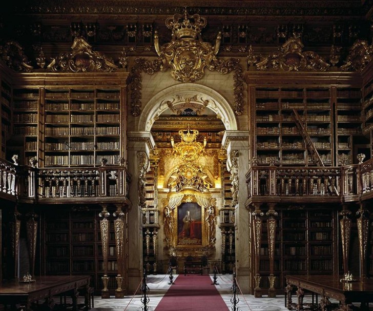 18. Biblioteca Joanina - Coimbra, Portogallo