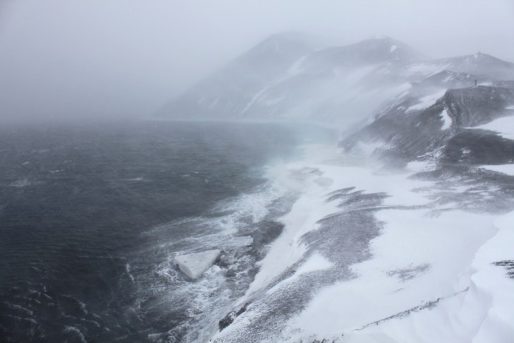17. In der Antarktis können Winde mit mehr als 300 km/h wehen.