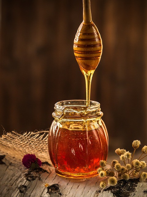 4. Tampons aus Honig