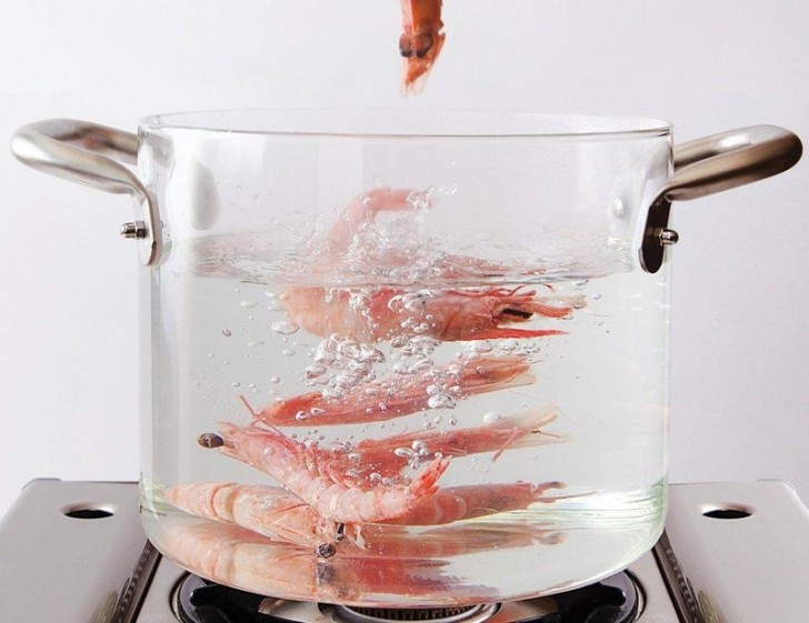 18. Transparenter Glaskessel, um das Kochen jederzeit unter Kontrolle zu halten