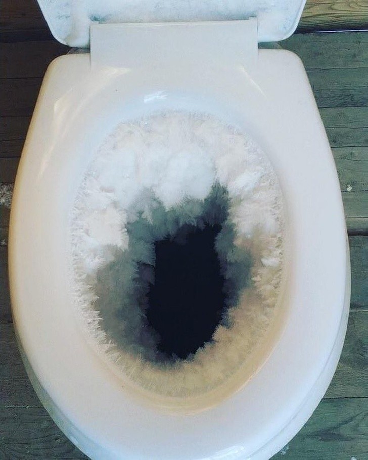 18. Polarwirbel in der Toilette