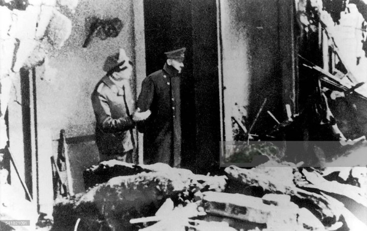 5. Una delle ultime immagini di Hitler (28 aprile 1945)