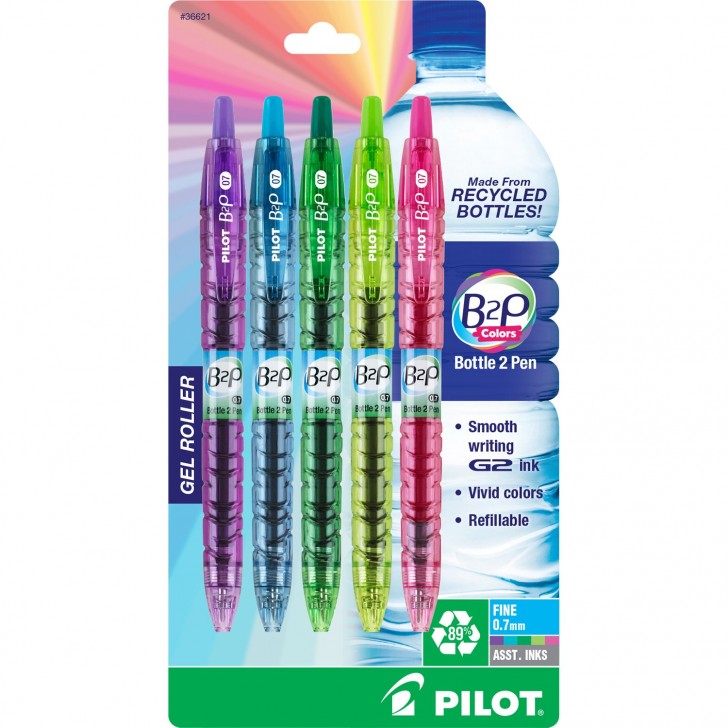 14. Des stylos de couleur produits avec 89 % de plastique recyclé à partir de bouteilles.