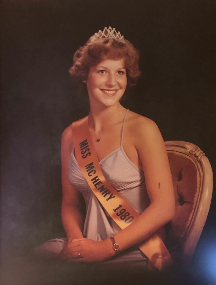15. Mamá Lisa en 1980, luego de haber vencido un concurso de belleza a los 18 años