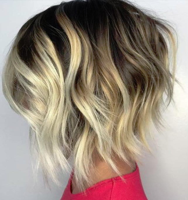  When spring or summer arrives, then this haircut style for naturally wavy hair is perfect!