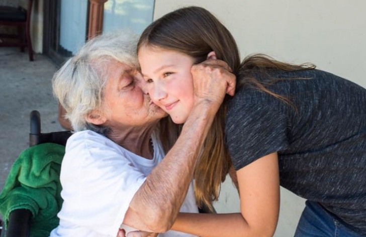 Ruby Kate é uma menina de 11 anos. Um dia teve que ir com a mãe para o trabalho e conheceu a realidade de uma casa de repouso.