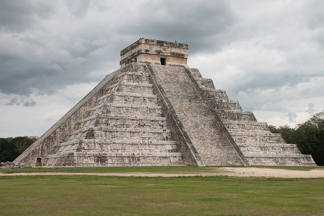 5. Le terrain sur lequel est construit le complexe archéologique maya de Chichen Itza (Mexique) était une propriété privée jusqu'en 2010