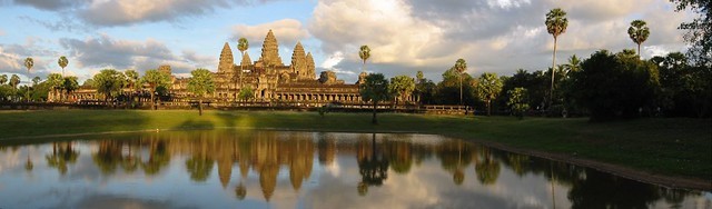 7. La surface du temple d'Angkor Vat (Cambodge) est plus grande que celle du Vatican, le plus petit état du monde !