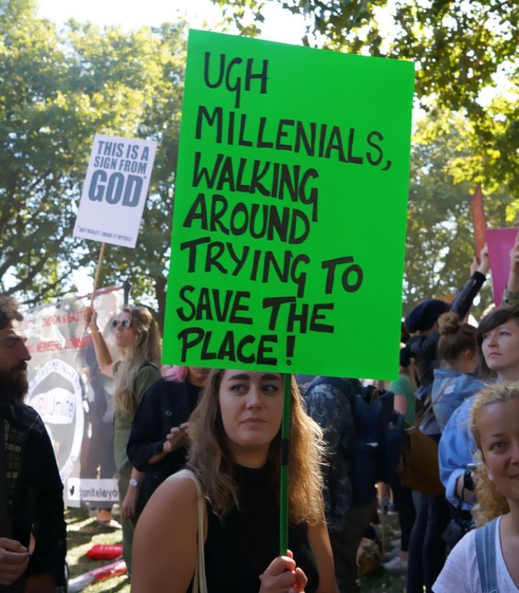 14. "Mmmh... Millennials qui se promènent en essayant de sauver la planète !"